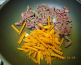 セロリと牛肉のオイスター炒め作り方6写真