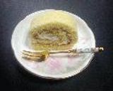 あっさり美味しい普通のロールケーキ（キウイ入り）作り方15写真