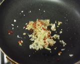 夏でも食欲up！豚肉と三つ葉の香味炒め♪作り方3写真