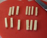 子供のおやつ♪枝豆とチーズの餃子の皮まき作り方1写真
