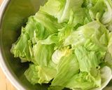レタスときのこたっぷりのいかくんマリネ作り方1写真