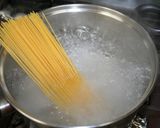 食べるオリーブオイルトマトの簡単パスタ作り方2写真