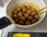 🍺のツマミに最高😃甘辛酢醤油のチーズミートボール作り方3写真