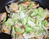鮭とキャベツのにんにく味噌バター炒め作り方4写真