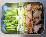 鶏の唐揚げニラもやし炒め作り方2写真