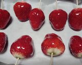 電子レンジでいちご飴ʚ🍓ɞ作り方7写真