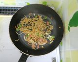 焼きそば入りホットサンド作り方4写真
