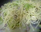冷蔵庫の材料で！キャベツとゴマのパスタ作り方7写真
