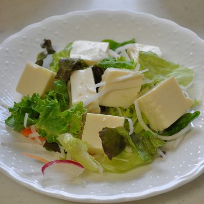 豆腐サラダ 5分で完成！【豆腐のチョレギサラダ】胡麻油香る♩ | レシピ