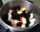 圧力鍋でスペアリブと野菜のプルーン煮こみ作り方3写真