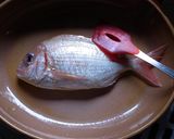 オーブン皿で簡単に！鯛のアクアパッツァ♪作り方3写真