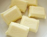 ホワイトチョココナッツヨーグルト作り方1写真