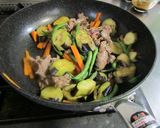 野菜と牛肉のコチュジャン炒め作り方2写真