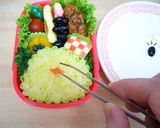 簡単キャラ弁☆カップでひよこちゃん作り方4写真