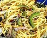 ゴーヤとシメジのスパゲティペペロンチーノ作り方10写真