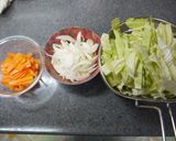 夏のお惣菜♪キャベツとツナのカレー煮作り方1写真