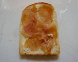 野菜も一緒に。生ハムトースト。作り方2写真