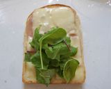 野菜も一緒に。生ハムトースト。作り方4写真
