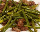 子供が大好き！ニンニクの芽と豚肉の炒め物作り方5写真