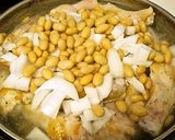 鶏手羽元とお豆さんnoパインケチャ煮作り方4写真