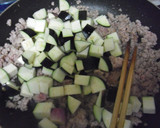 ナスと豚そぼろの丼♪温玉のっけ作り方2写真