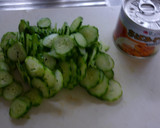 きゅうりと　鯖味噌煮缶の　和え物作り方1写真