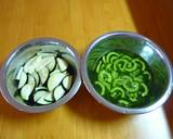 簡単★夏野菜＊ゴーヤとなすの味噌炒め作り方1写真