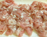 豚肉とさつま芋の新生姜炒め作り方1写真
