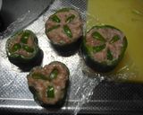 お弁当やお子様用に☆ピーマンのひき肉詰め作り方2写真