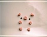 こぶたちゃん巻おにぎり＊キャラ弁作り方3写真