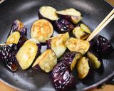 豚バラなすと白ねぎの焦がし味噌炒め🤩🍚作り方2写真