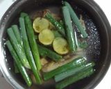 鶏がらスープ：じっくり煮込んで本格的！作り方10写真