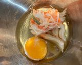 玉子1個でカニカマ玉子焼き🥚作り方1写真