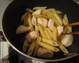 簡単♪トマトと鶏肉のペンネアラビアータ作り方3写真