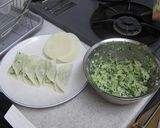 ベジレシピ☆豆腐とニラの焼き餃子作り方1写真