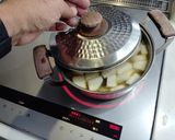 サツマイモや大根の根菜味噌汁作り方3写真