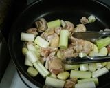 皿盛り　にんにくネギマ作り方5写真