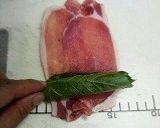 豚肉のモロヘイヤ巻き(ショウガ焼き）作り方2写真