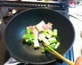 再生豆苗のガーリックオイスター炒め作り方3写真