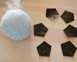 ゴール決めた！サッカーボールのデコカレー作り方2写真