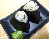 ワカメ×胡麻のおにぎり　わさび風味作り方4写真