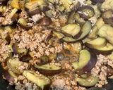 ナスと豚ひき肉の甘辛そぼろ炒め作り方5写真