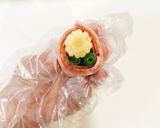 お弁当に！ヤングコーンのお花ベーコン巻き作り方5写真