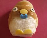 【キャラ弁】ロールパンでペンギンさん弁当作り方5写真