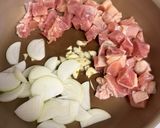 ご飯がすすむ♪キャベツと鶏肉の味噌煮作り方2写真