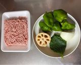れんこん入りピーマンの肉詰め✨作り方1写真