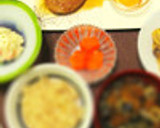 記録用☆焼き鮭と和風ハンバーグ弁当☆作り方1写真