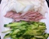 胡瓜と玉ねぎのごまマヨ和え☆作り方1写真