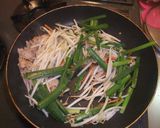 夏にぴったり☆ニラとにんにくの塩焼きそば作り方4写真