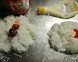 夏は鮭＋ラー油、明太子＋辛子マヨおにぎり作り方1写真